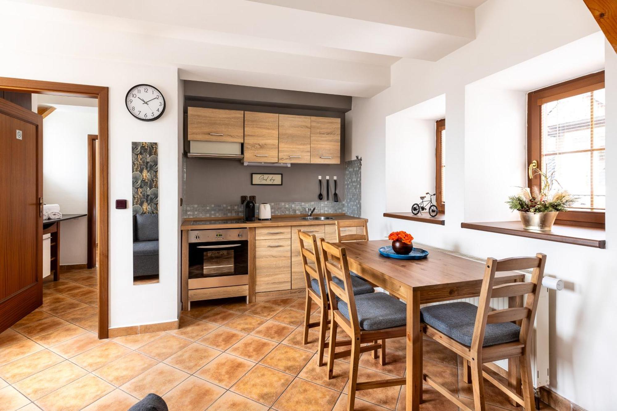 Apartmany V Centru Česká Lípa エクステリア 写真