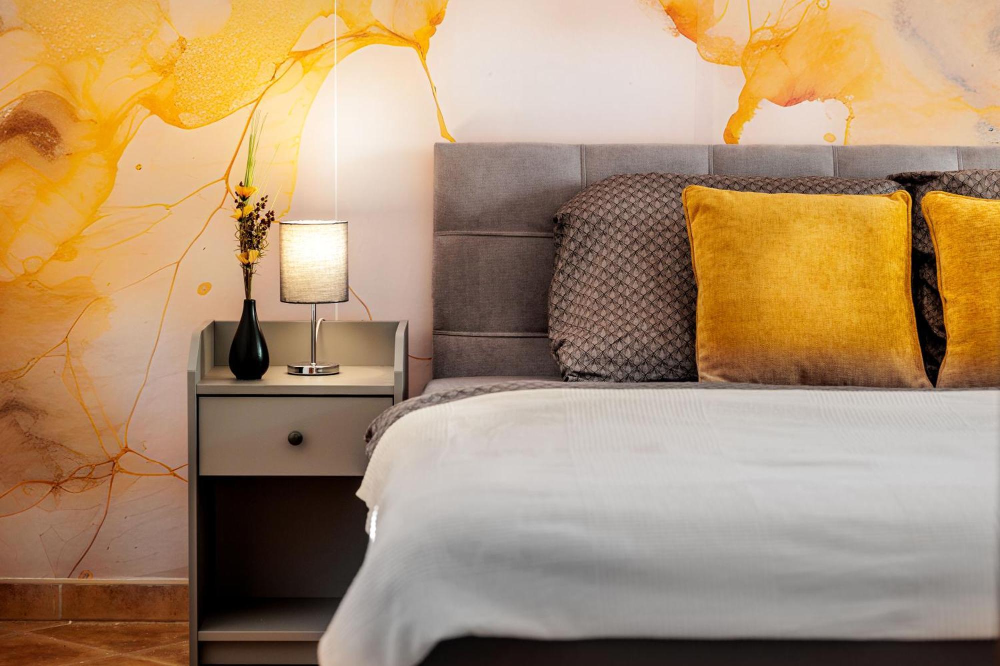 Apartmany V Centru Česká Lípa エクステリア 写真